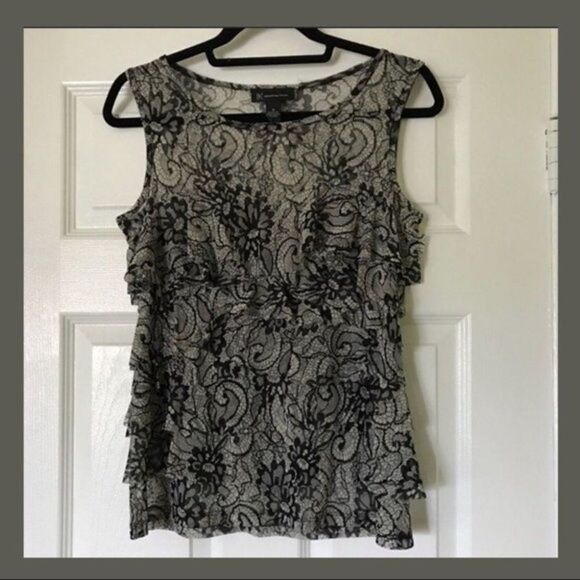 NWOT. INC Floral blouse - Picture 1 of 3